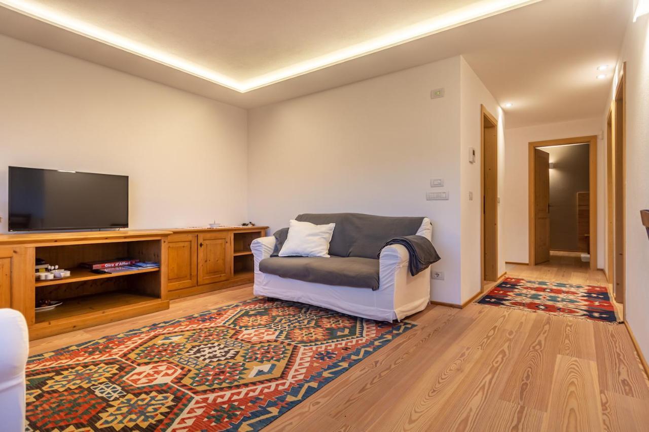 Chalet Schwarzhorn Apartment Varena Luaran gambar